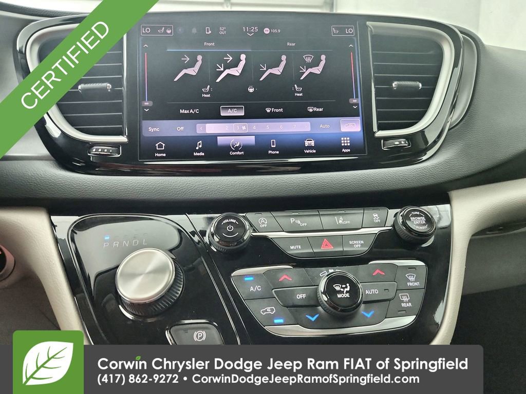 Certified 2023 Chrysler Pacifica Touring-L image 26
