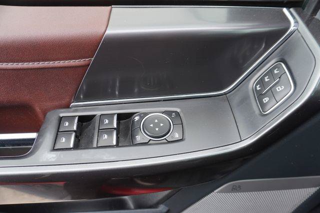 Used 2021 Ford F150 Lariat AWD/4WD image 9