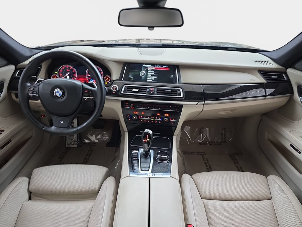 Used 2014 BMW 750Li xDrive AWD/4WD image 12