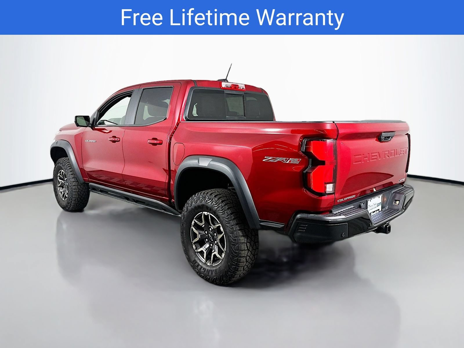 New 2026 Chevrolet Colorado ZR2 w/ Technology Package AWD/4WD image 6