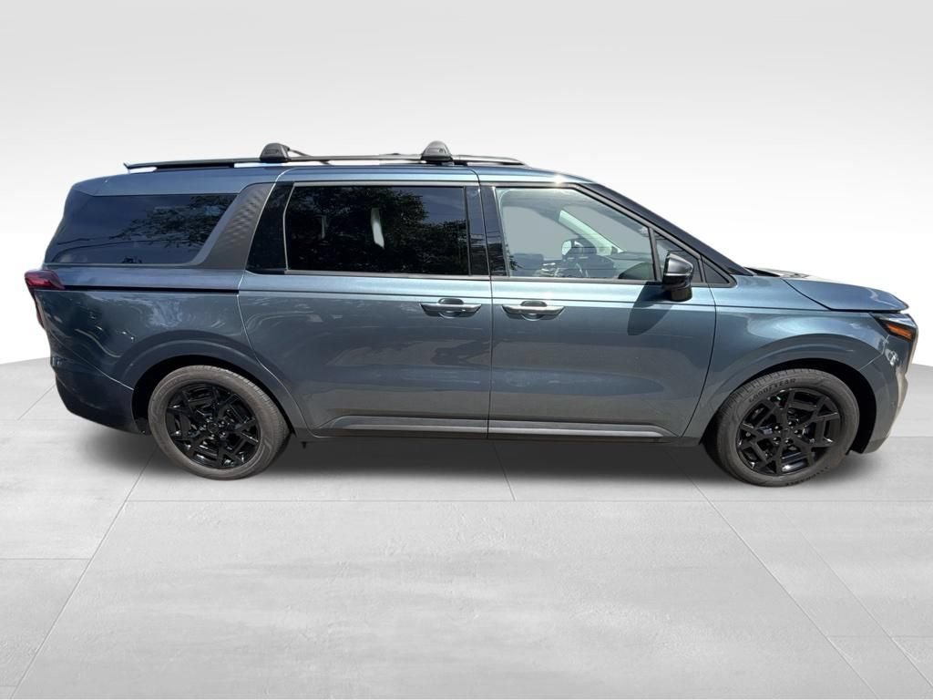 Certified 2026 Kia Carnival SX Prestige FWD image 9