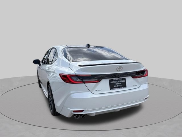 Used 2025 Toyota Camry XSE FWD image 4