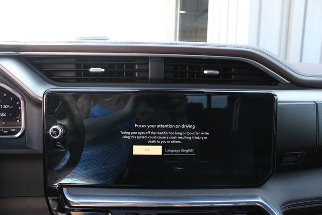 Used 2024 GMC Sierra 1500 Denali AWD/4WD image 16