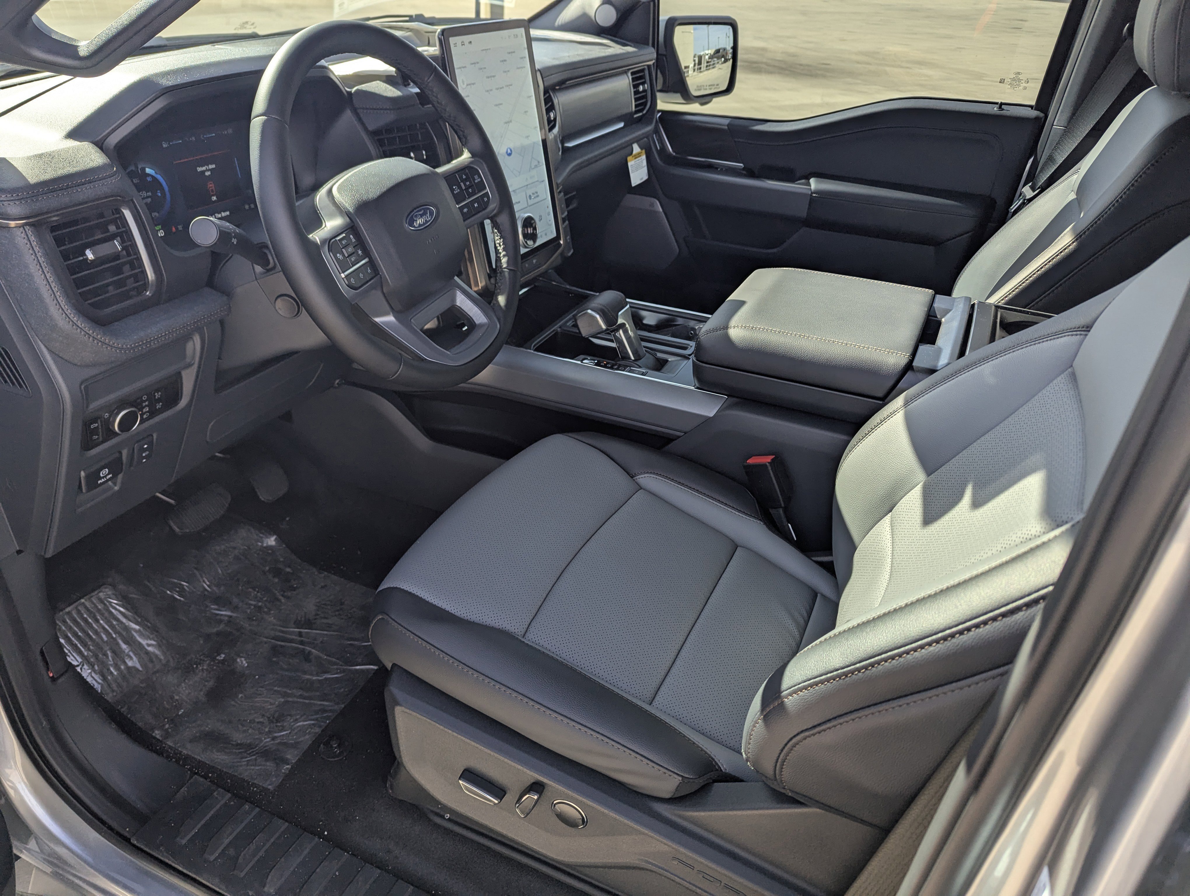 New 2025 Ford F150 Lightning Lariat image 10