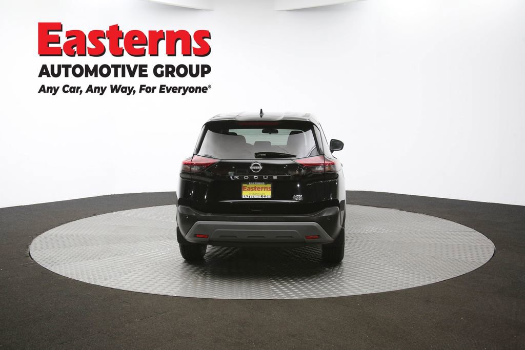 Used 2022 Nissan Rogue S image 34