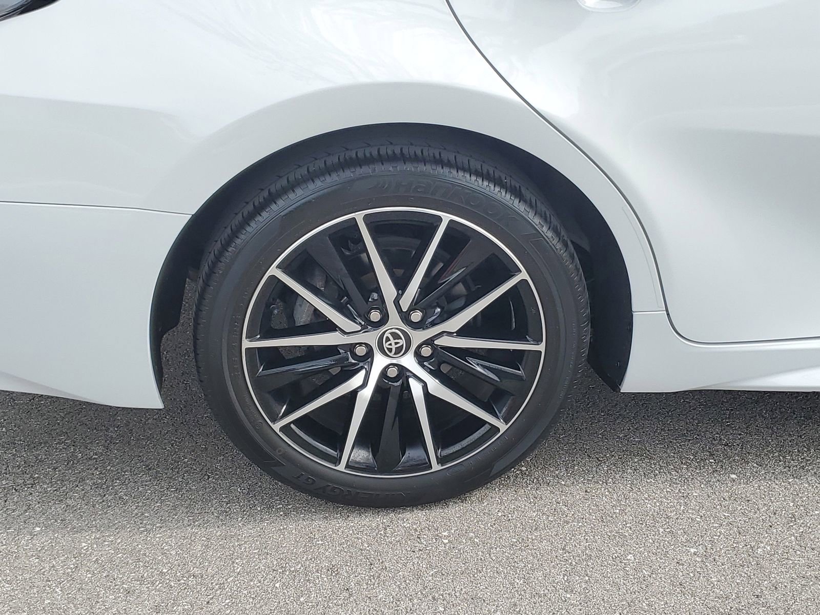 Certified 2023 Toyota Camry SE image 5