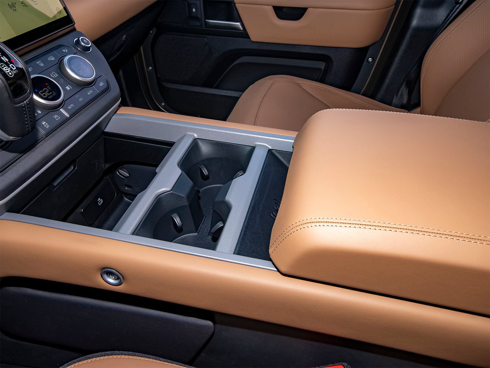 New 2026 Land Rover Defender 110 X AWD/4WD image 31