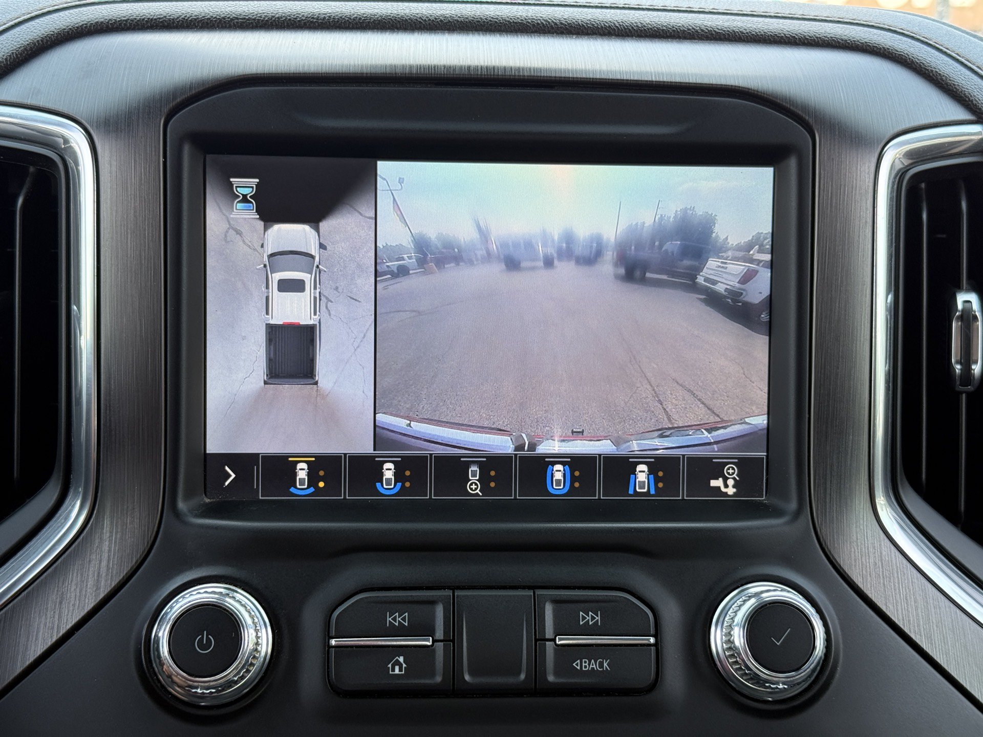 Used 2019 GMC Sierra 1500 AT4 w/ AT4 Premium Package AWD/4WD image 14