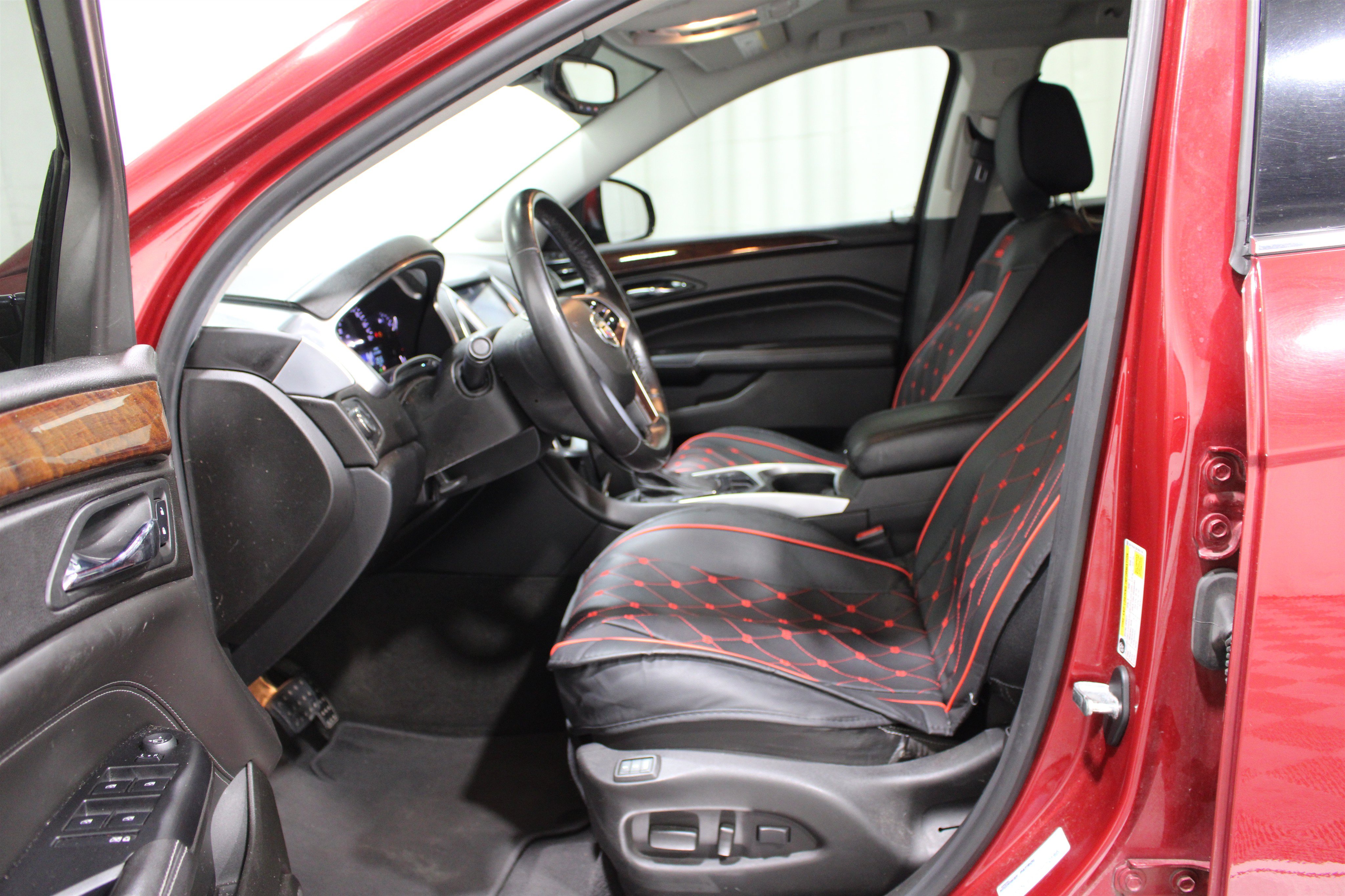 Used 2013 Cadillac SRX Premium AWD/4WD image 3