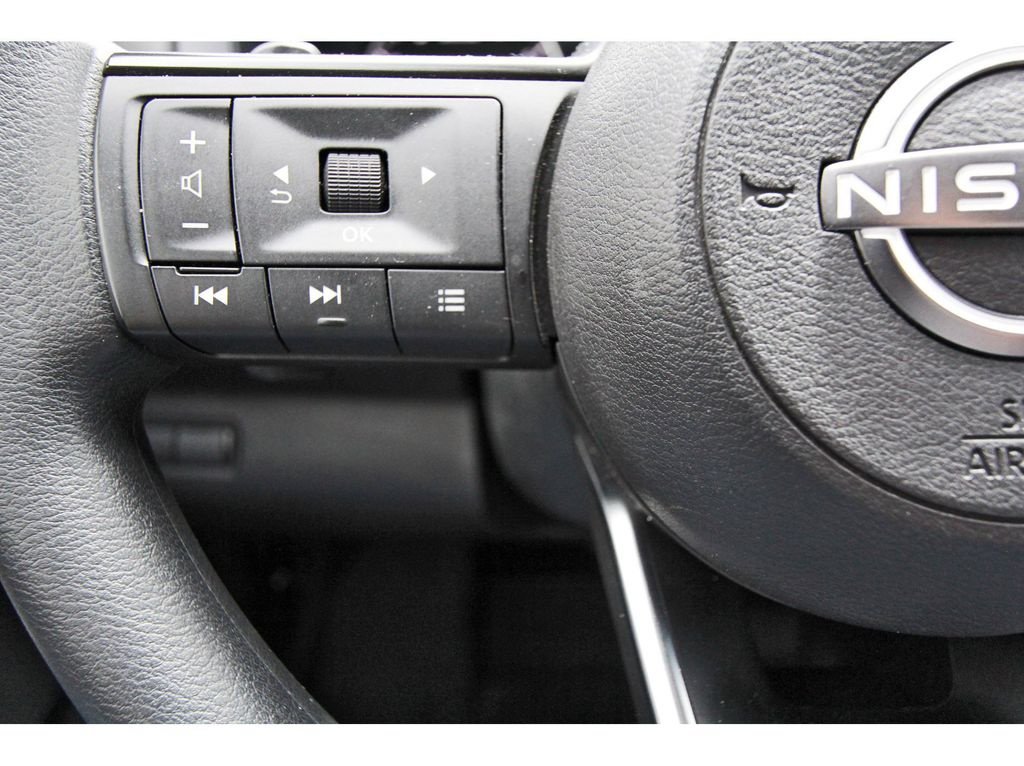 Certified 2024 Nissan Pathfinder S FWD image 15