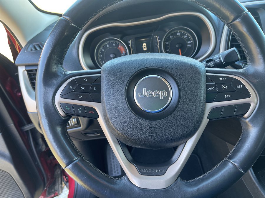 Used 2016 Jeep Cherokee Latitude image 31