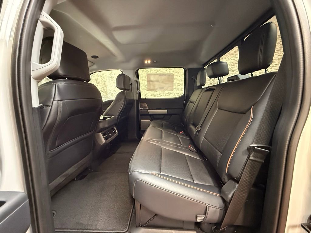 New 2026 Ford F350 Lariat w/ Black Appearance Package image 16