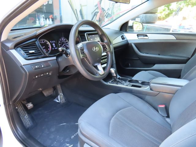 Used 2019 Hyundai Sonata SE FWD image 17