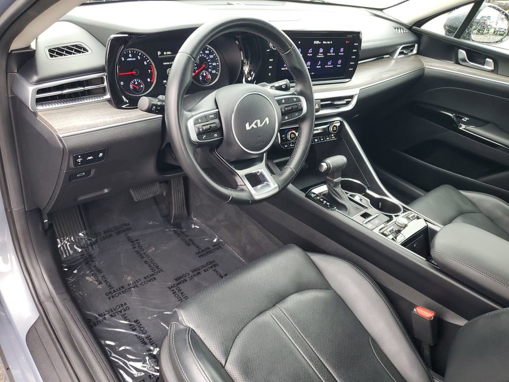 Used 2023 Kia K5 EX FWD image 6