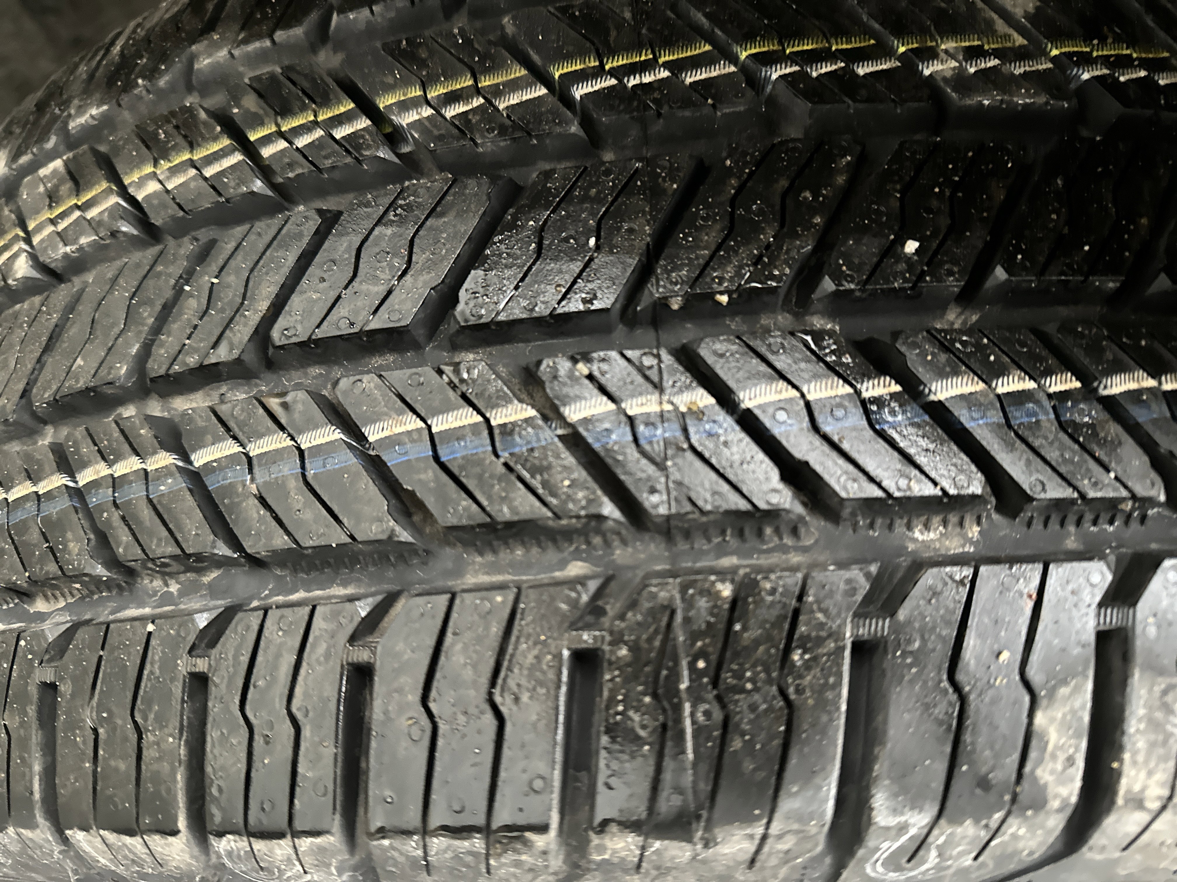 Used 2024 Ford Expedition Max XLT image 12