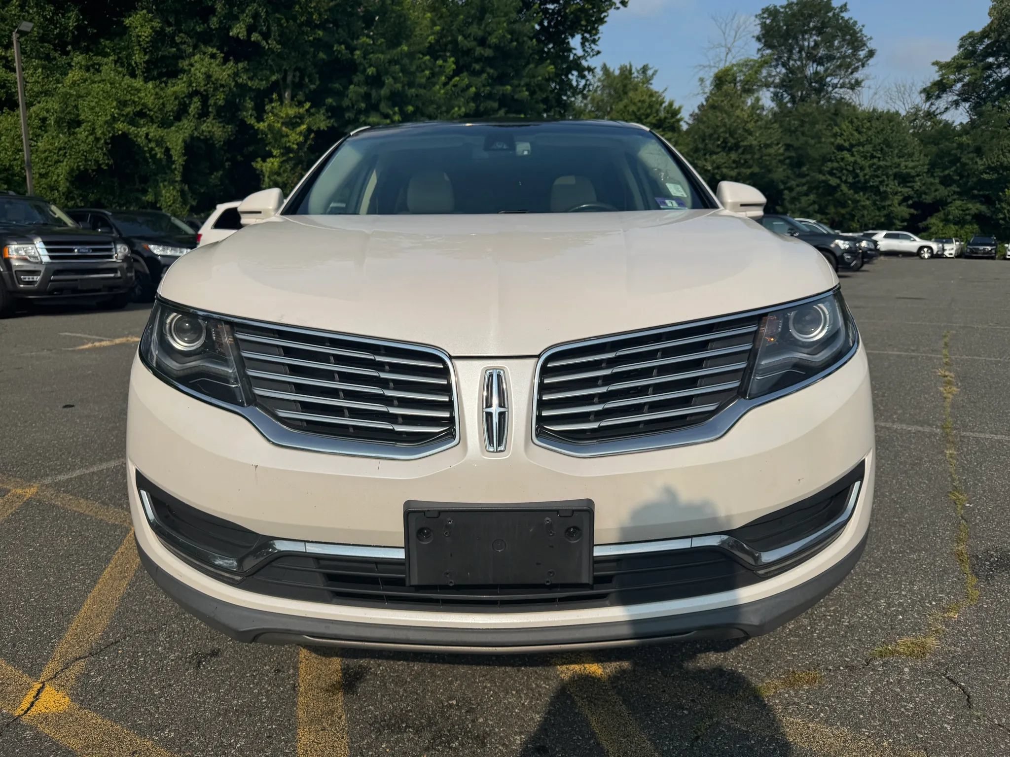 Used 2017 Lincoln MKX Reserve w/ Lincoln MKX Climate Package AWD/4WD image 8