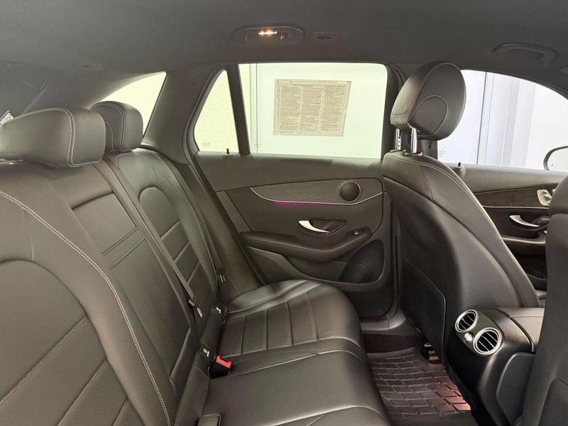 Used 2022 Mercedes-Benz GLC 300 4MATIC image 8