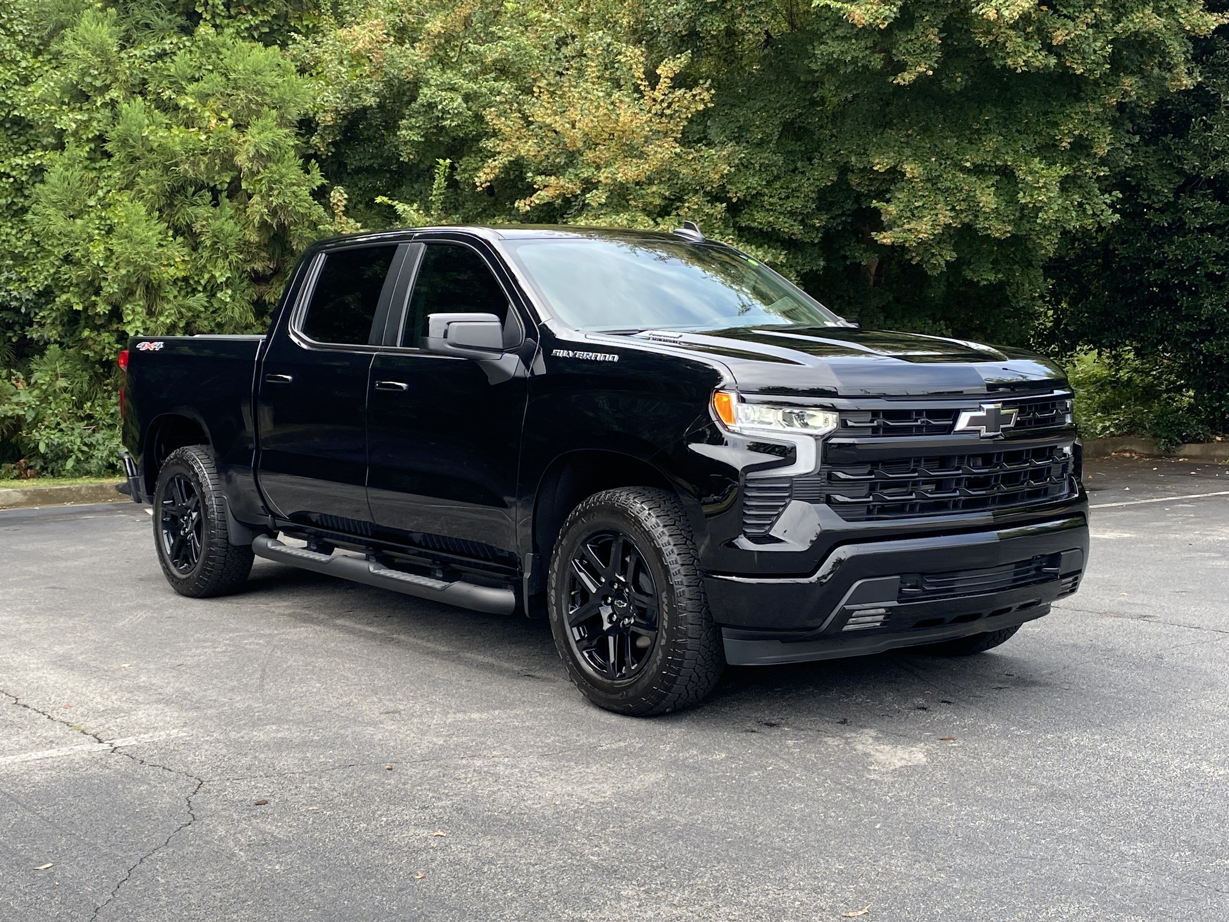 Used 2026 Chevrolet Silverado 1500 RST w/ RST Select Package AWD/4WD image 2