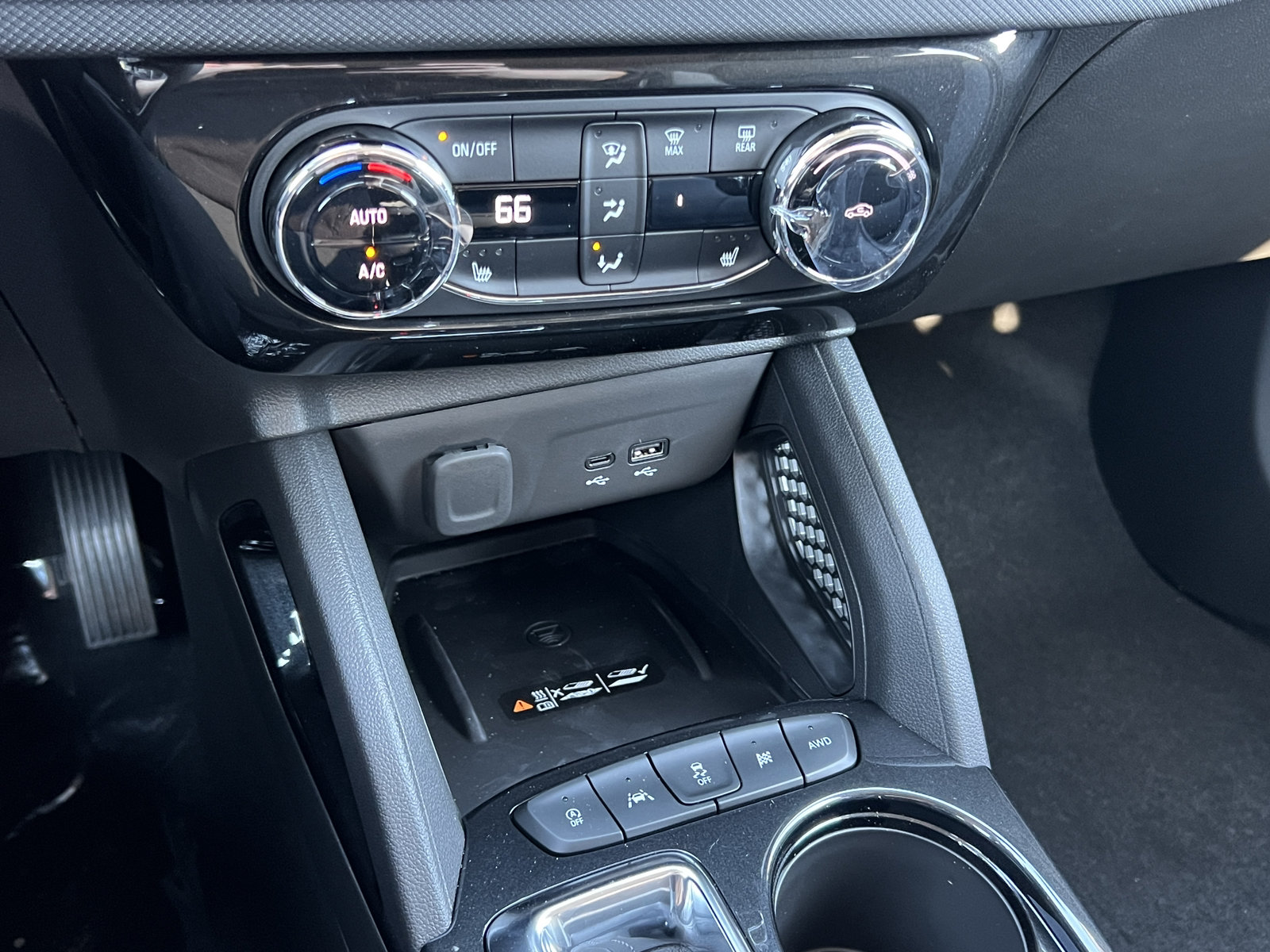 New 2026 Chevrolet TrailBlazer LT w/ Convenience Package AWD/4WD image 22