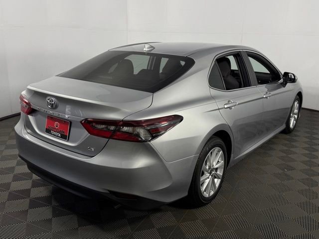 Used 2023 Toyota Camry LE image 8