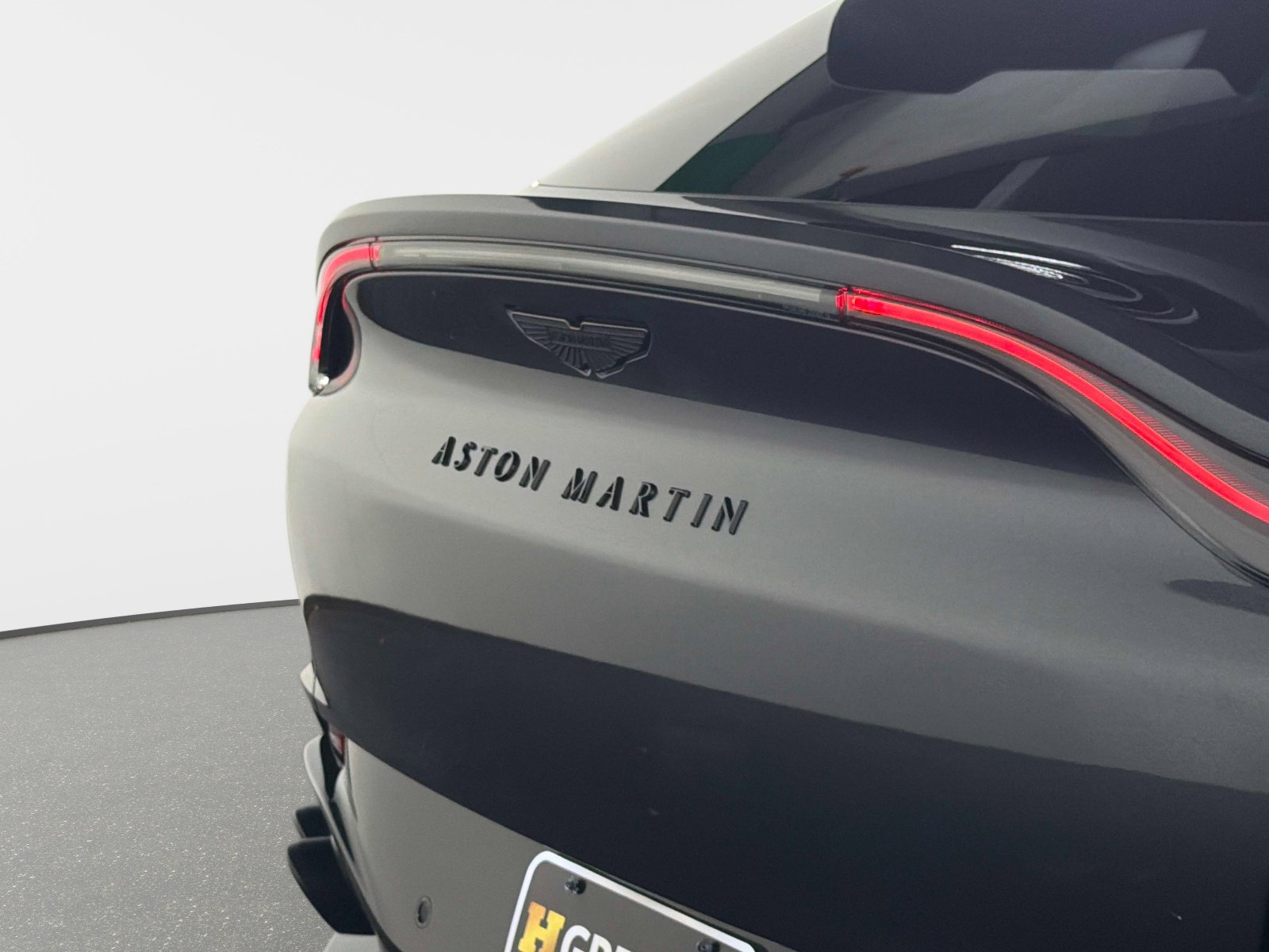 Used 2025 Aston Martin DBX 707 AWD/4WD image 16