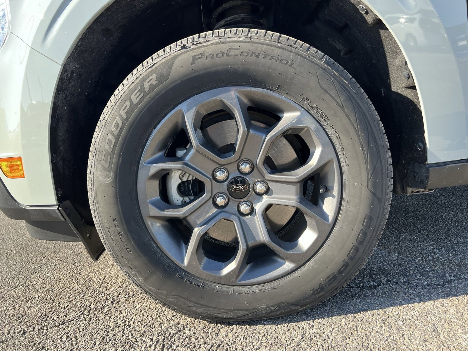 Used 2022 Ford Maverick XLT image 12