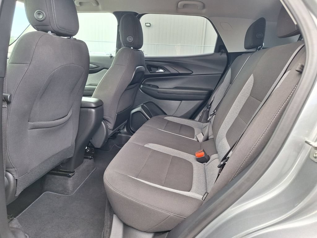 Used 2025 Chevrolet TrailBlazer LT FWD image 10
