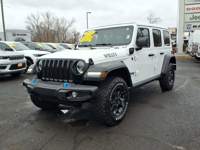 Used 2023 Jeep Wrangler Unlimited w/ Sun & Screen Package image 7