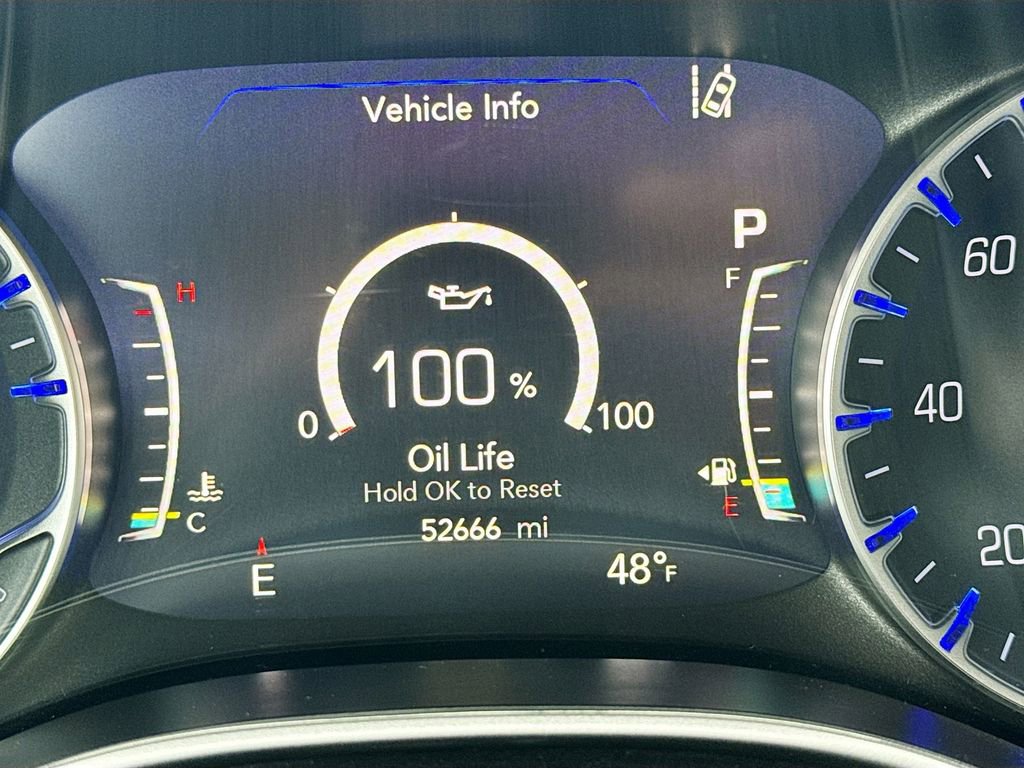 Used 2024 Chrysler Pacifica Touring-L image 12