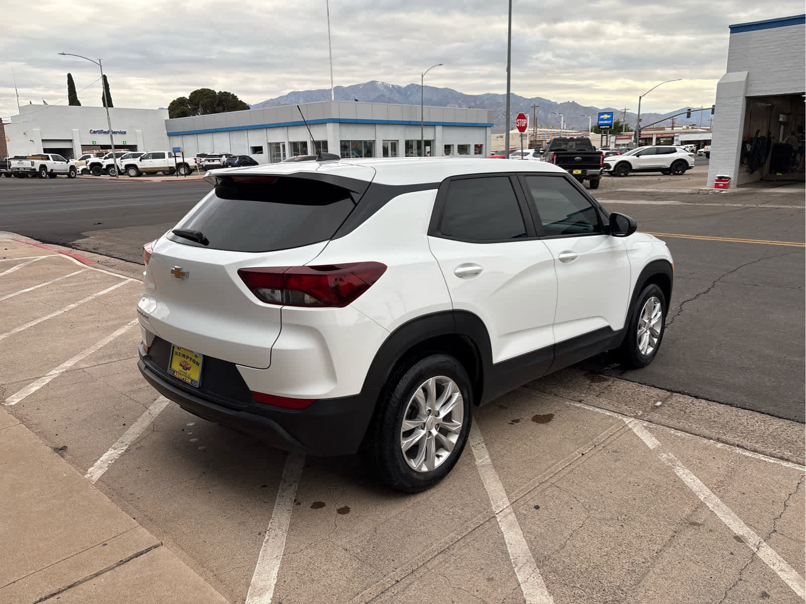 Used 2023 Chevrolet TrailBlazer LS image 6