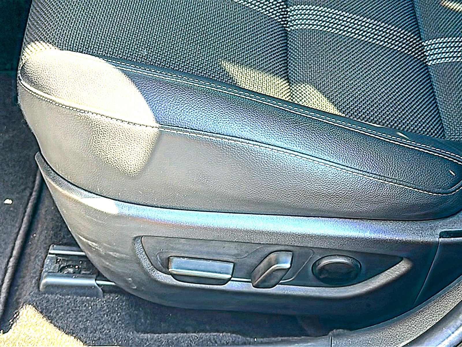 Used 2025 MAZDA CX-50 AWD 2.5 S w/ Premium Package image 15
