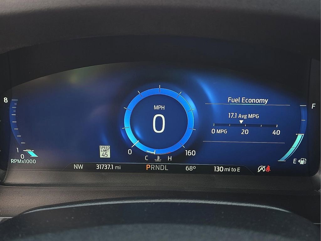 Used 2022 Ford Explorer Platinum w/ Equipment Group 601A AWD/4WD image 18