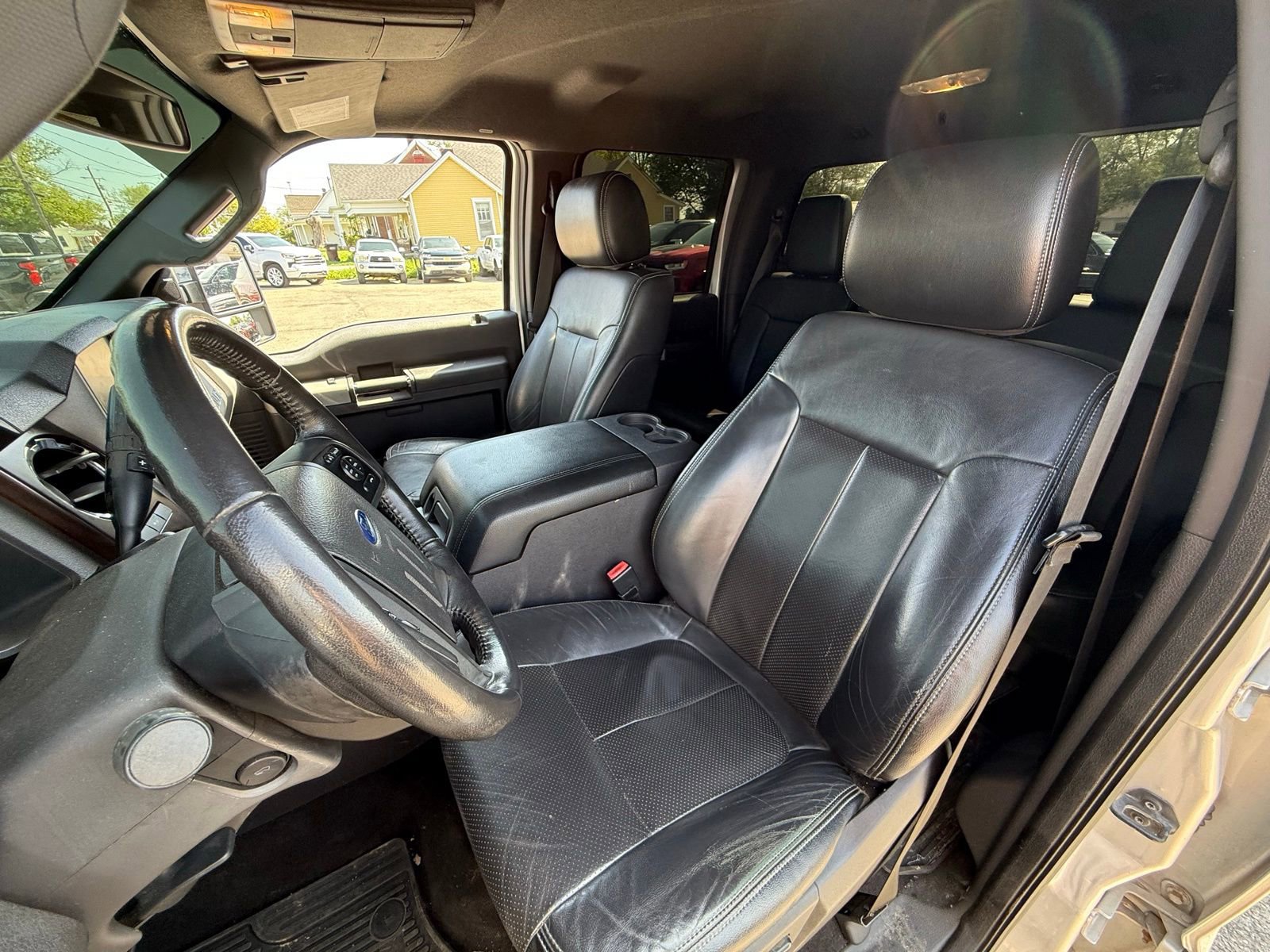 Used 2014 Ford F350 Lariat w/ Chrome Package image 26