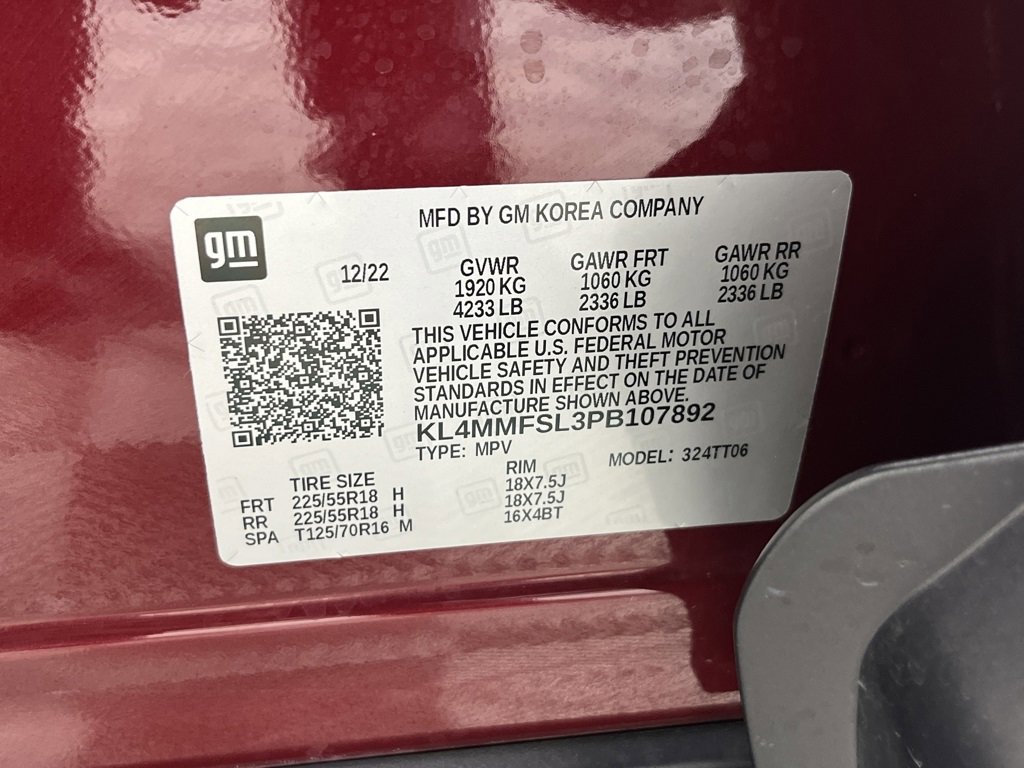 Used 2023 Buick Encore GX Essence w/ Experience Buick Package image 9