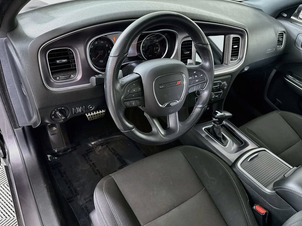 Used 2018 Dodge Charger R/T Scat Pack w/ Driver Confidence Group RWD image 18