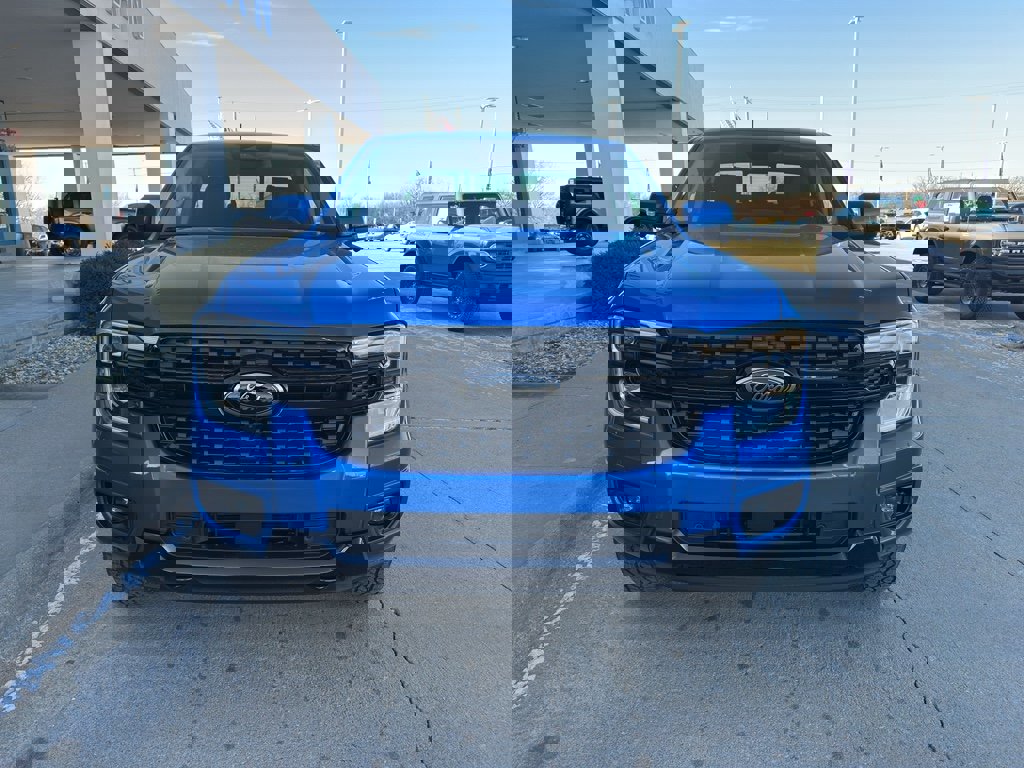 New 2025 Ford Ranger Lariat w/ Black Appearance Package image 8
