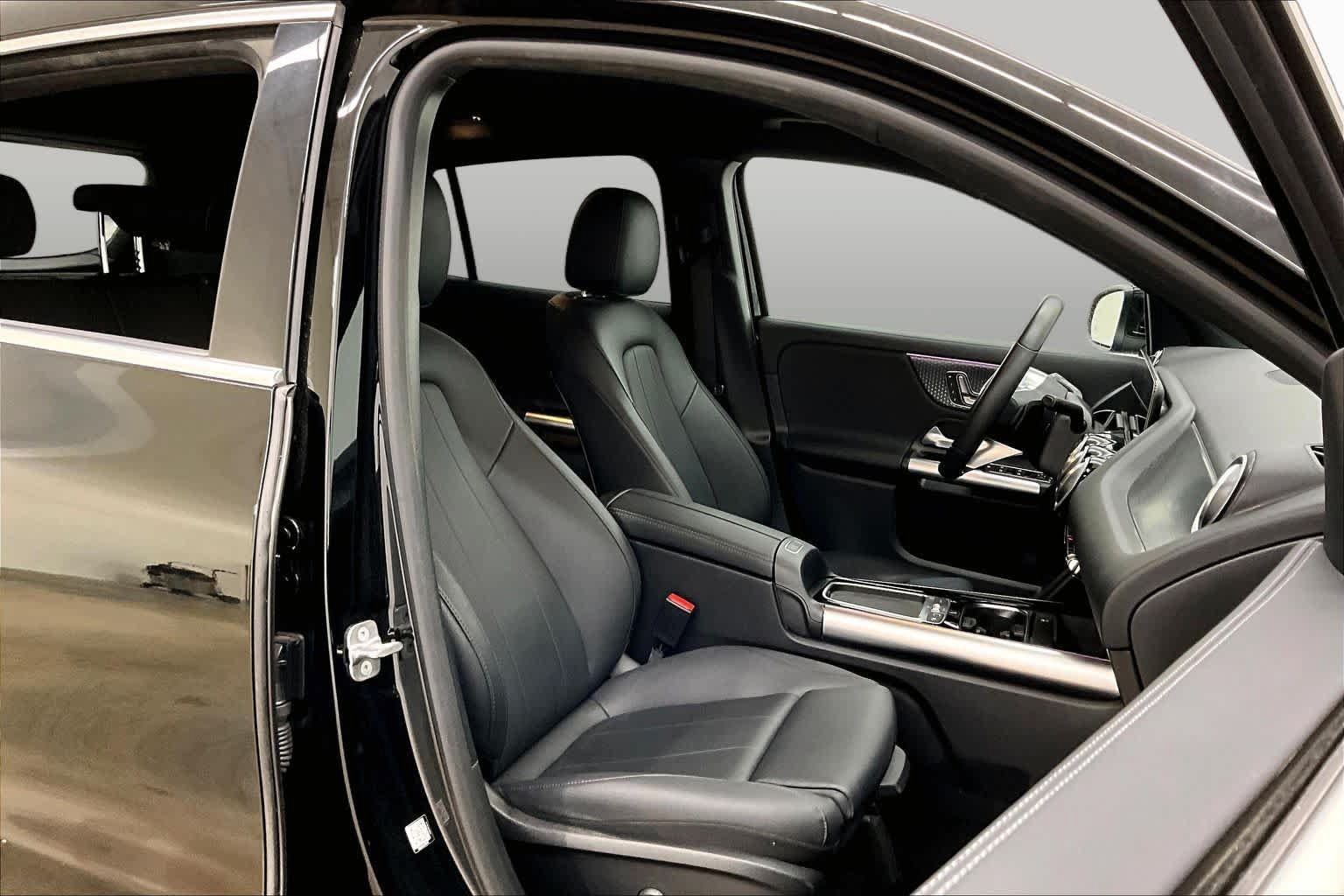 Used 2025 Mercedes-Benz GLA 250 image 9
