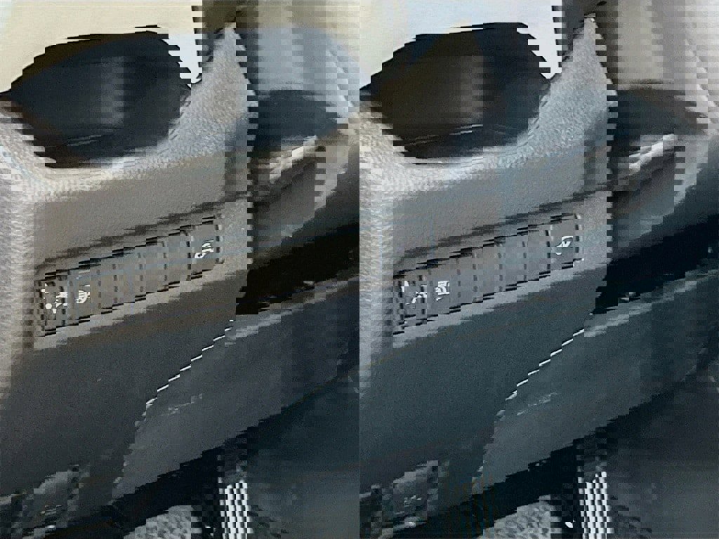 New 2025 Toyota RAV4 XLE Premium image 10