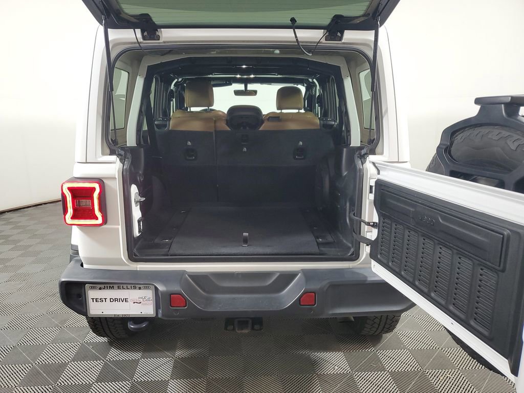 Used 2020 Jeep Wrangler Unlimited Sahara image 7