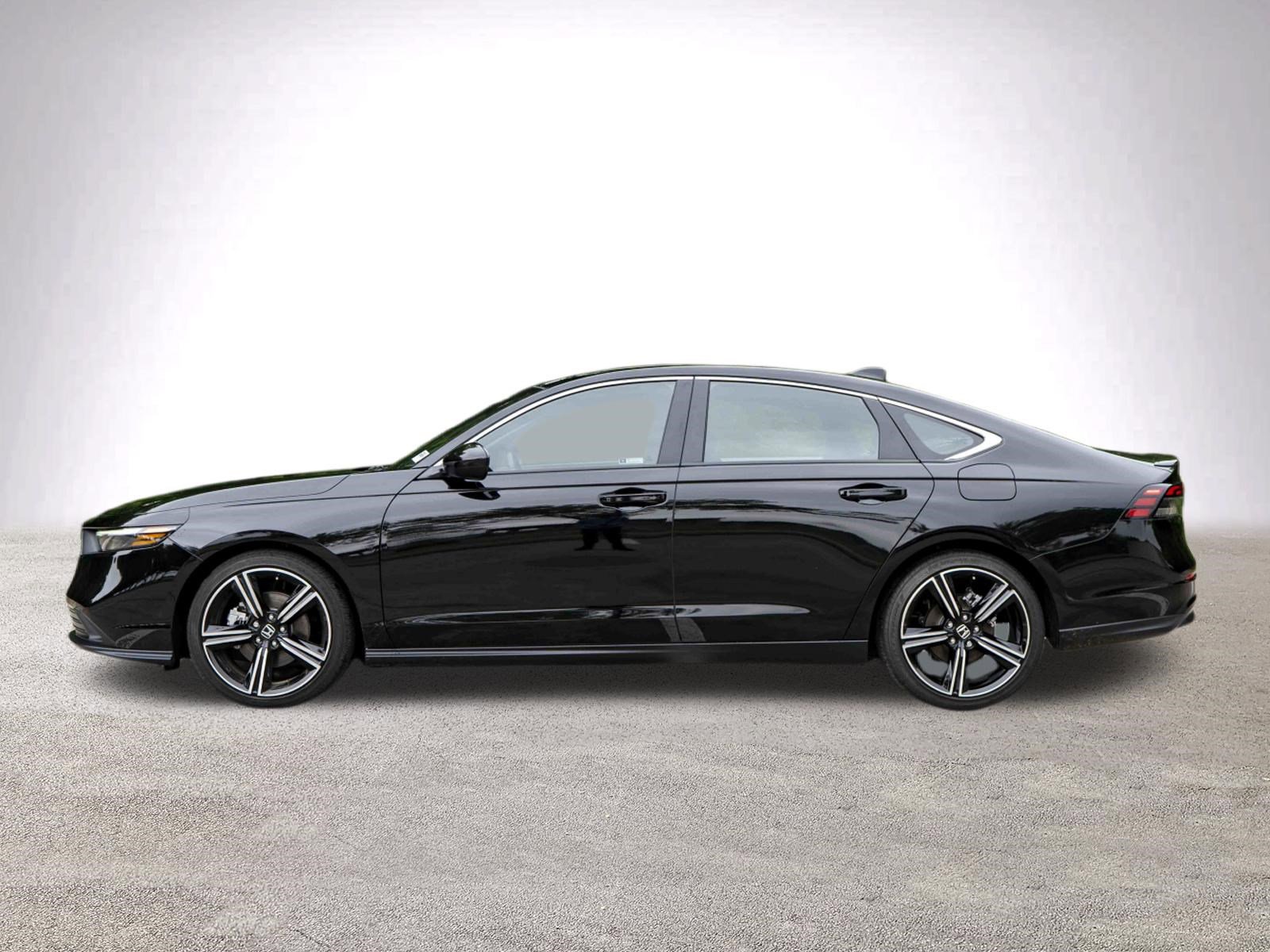Used 2025 Honda Accord Sport image 6