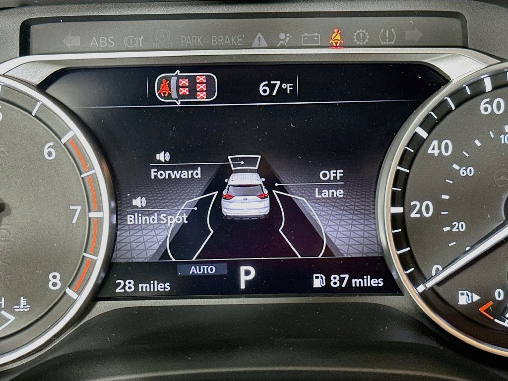 New 2026 Nissan Rogue Dark Armor AWD/4WD image 17