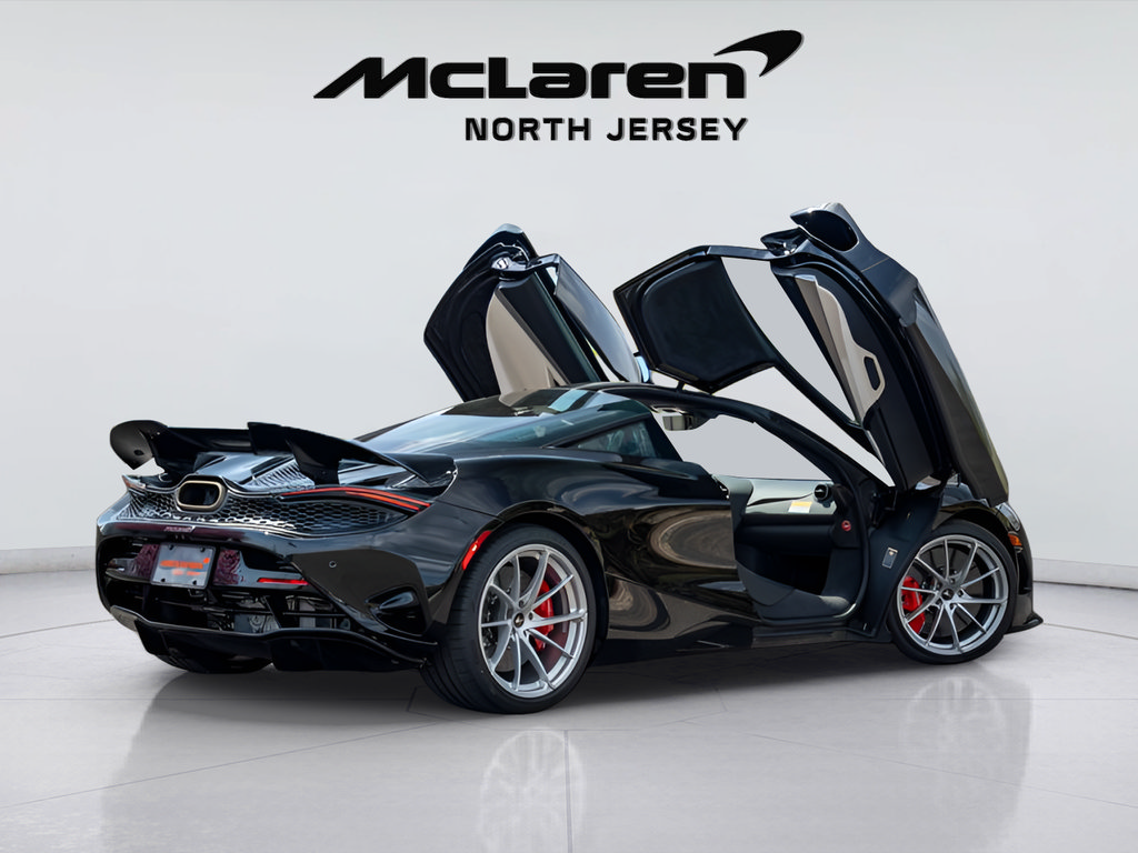New 2026 McLaren 750S RWD image 10