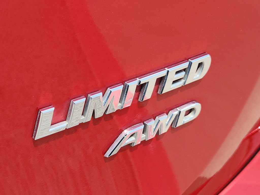 Used 2016 Toyota RAV4 Limited AWD/4WD image 11
