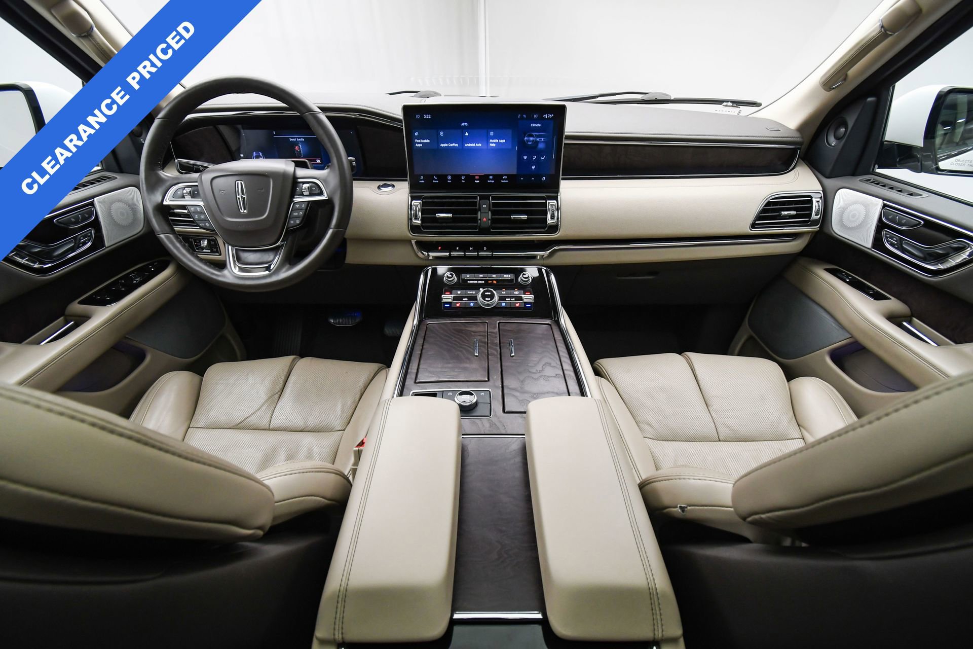 Used 2022 Lincoln Navigator Reserve image 15