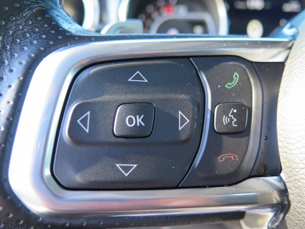 Used 2022 Jeep Wrangler Unlimited Rubicon w/ Xtreme Recon 35" Tire Package image 12