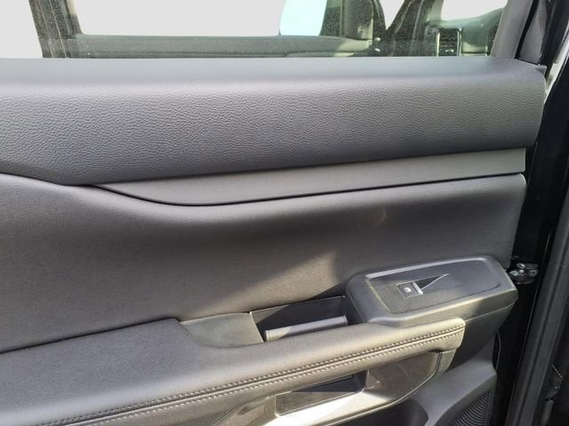 Used 2025 Ford Ranger Lariat w/ FX4 Off-Road Package image 8