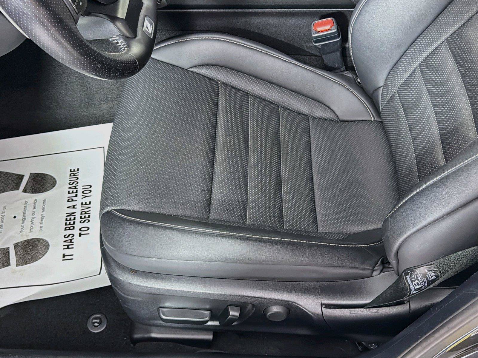 Used 2022 Lexus IS 350 F Sport RWD image 19