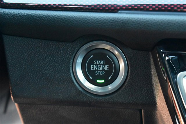 Certified 2024 Chevrolet Traverse RS image 34