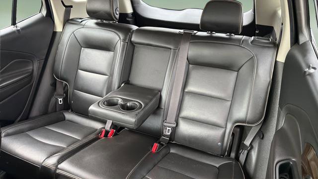 Used 2020 GMC Terrain Denali w/ GMC Pro Grade Package AWD/4WD image 24