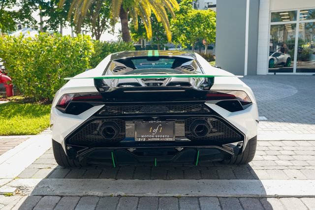 Used 2023 Lamborghini Huracan Tecnica RWD image 21